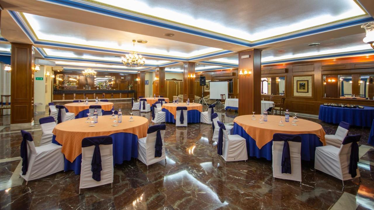 Hotel Hidalgo Martos Exteriör bild