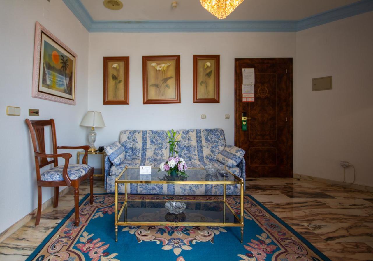 Hotel Hidalgo Martos Exteriör bild
