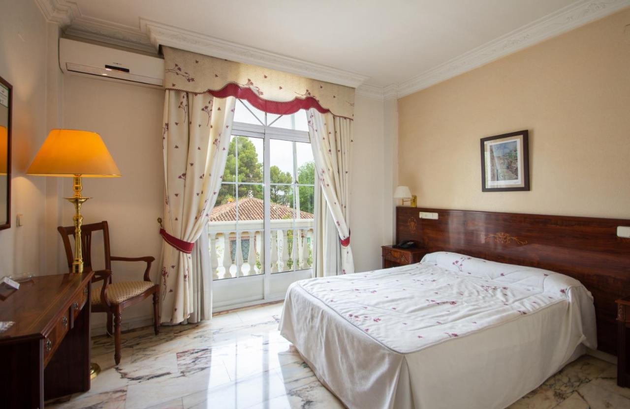 Hotel Hidalgo Martos Exteriör bild