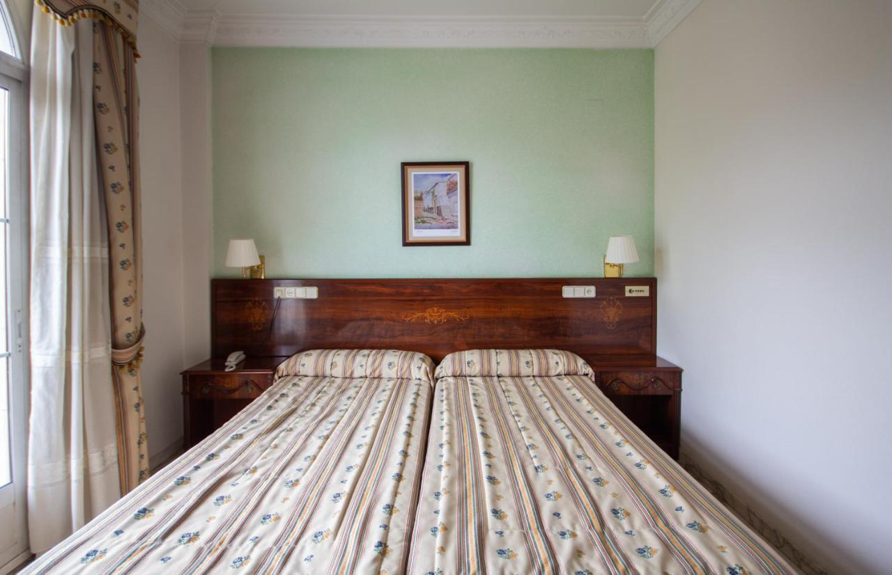 Hotel Hidalgo Martos Exteriör bild