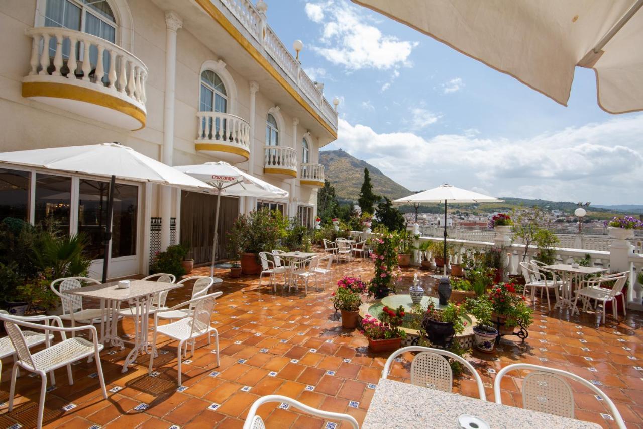 Hotel Hidalgo Martos Exteriör bild