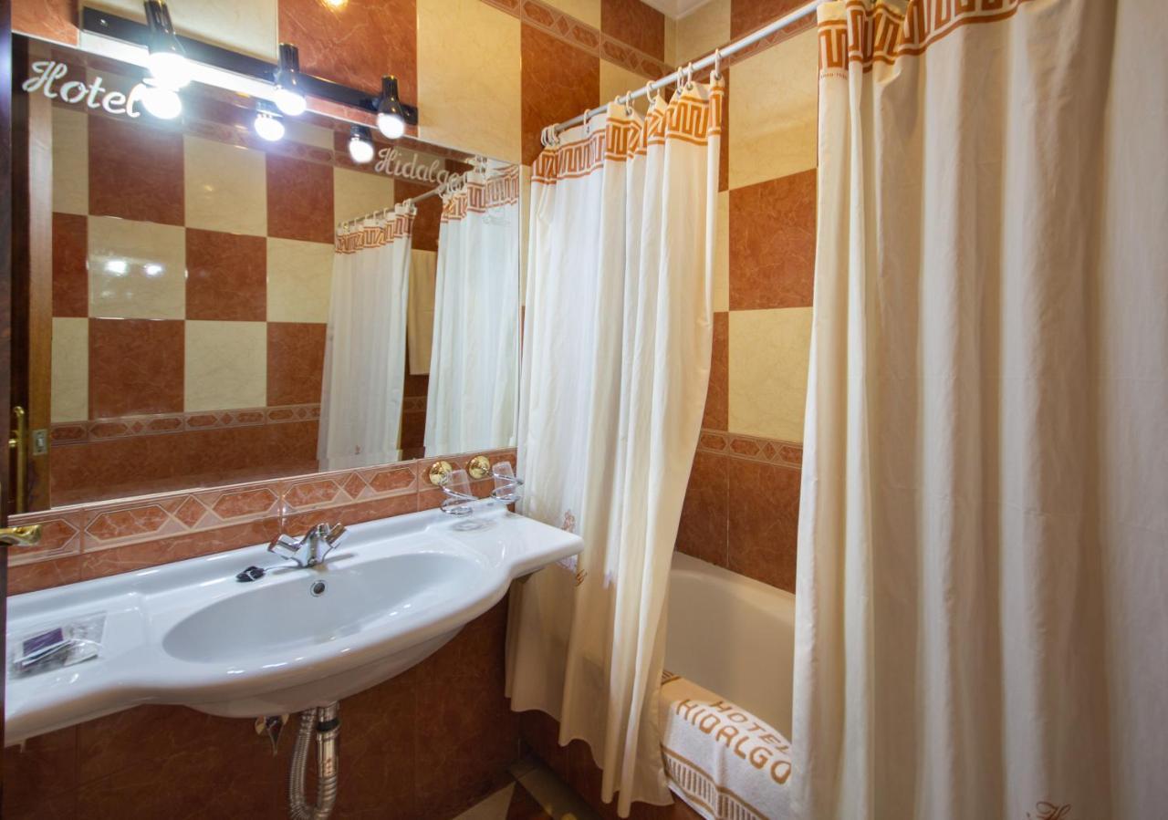 Hotel Hidalgo Martos Exteriör bild